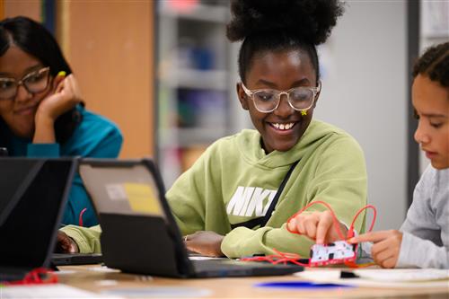 Kids working in a group